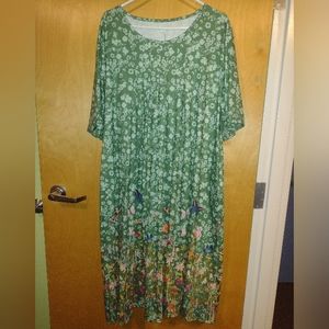 NEW women's lounge dress with flowers